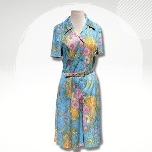 Vintage Mod 1970s Floral Print Belted Dress